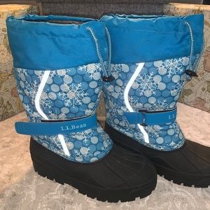 Kids Size 5 L.L. Bean Snow Boots